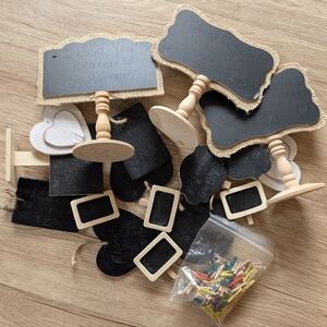 Mini Chalkboard Signs with Stands and Clips
